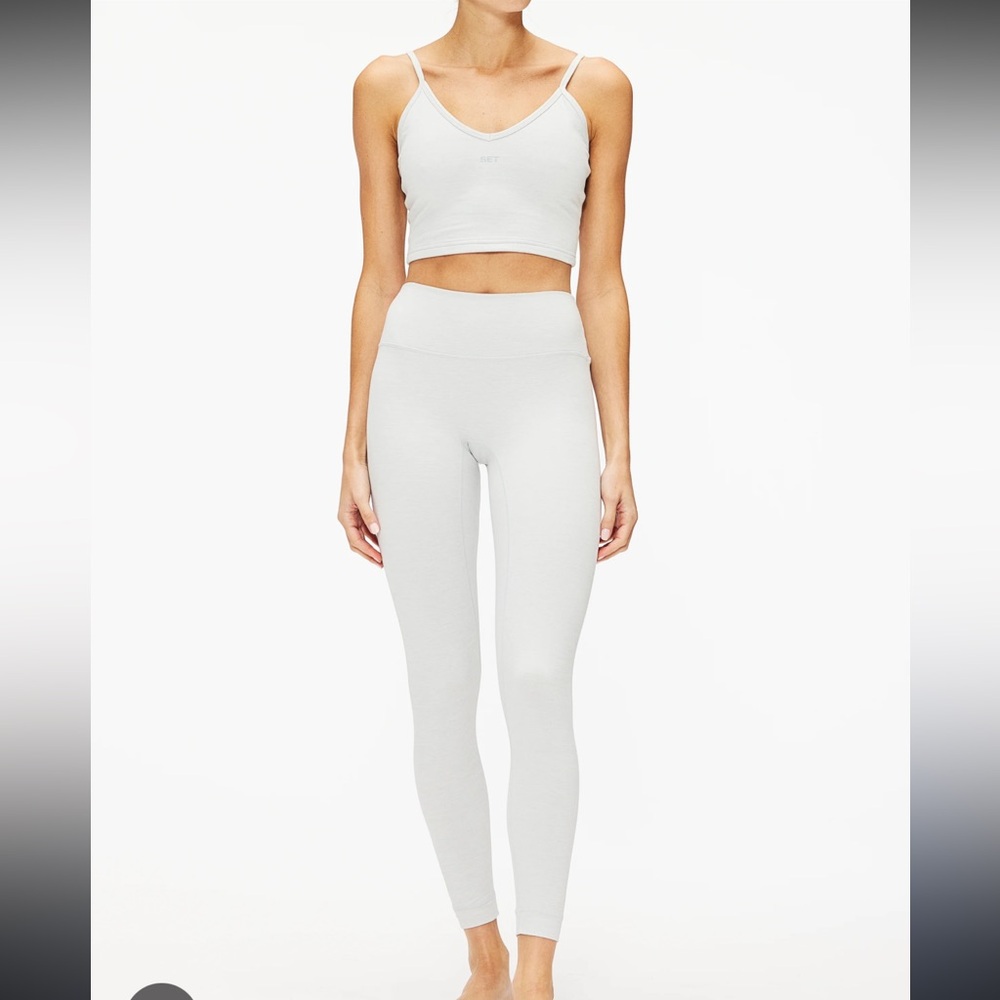 Set active formcloud heather grey leggings and mini V longline bra